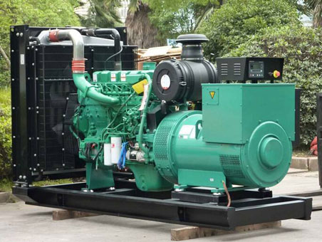 红山街道710kw康明斯柴油发电机组